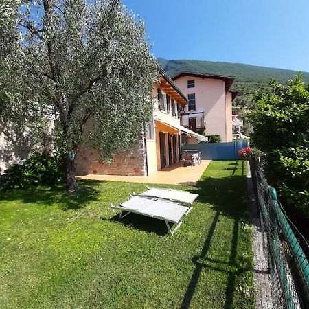 Apartment Maria Brenzone sul Garda Eksteriør bilde